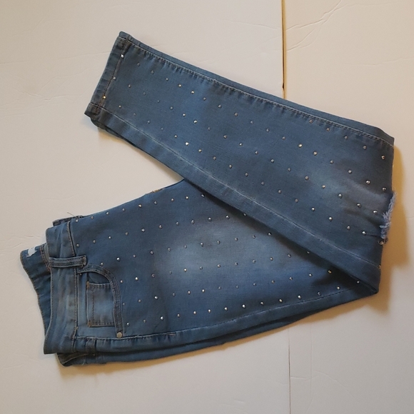 Oak & Poppy High Waisted Studded Jeans - Picture 4 of 7